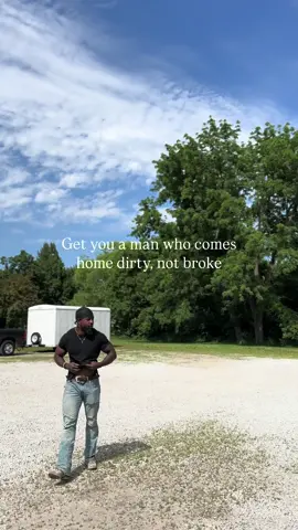 A post by @nefifero on TikTok caption: Its better that way.  #highvalueman #hardwork #hardworking #bluecollar #fypシ 