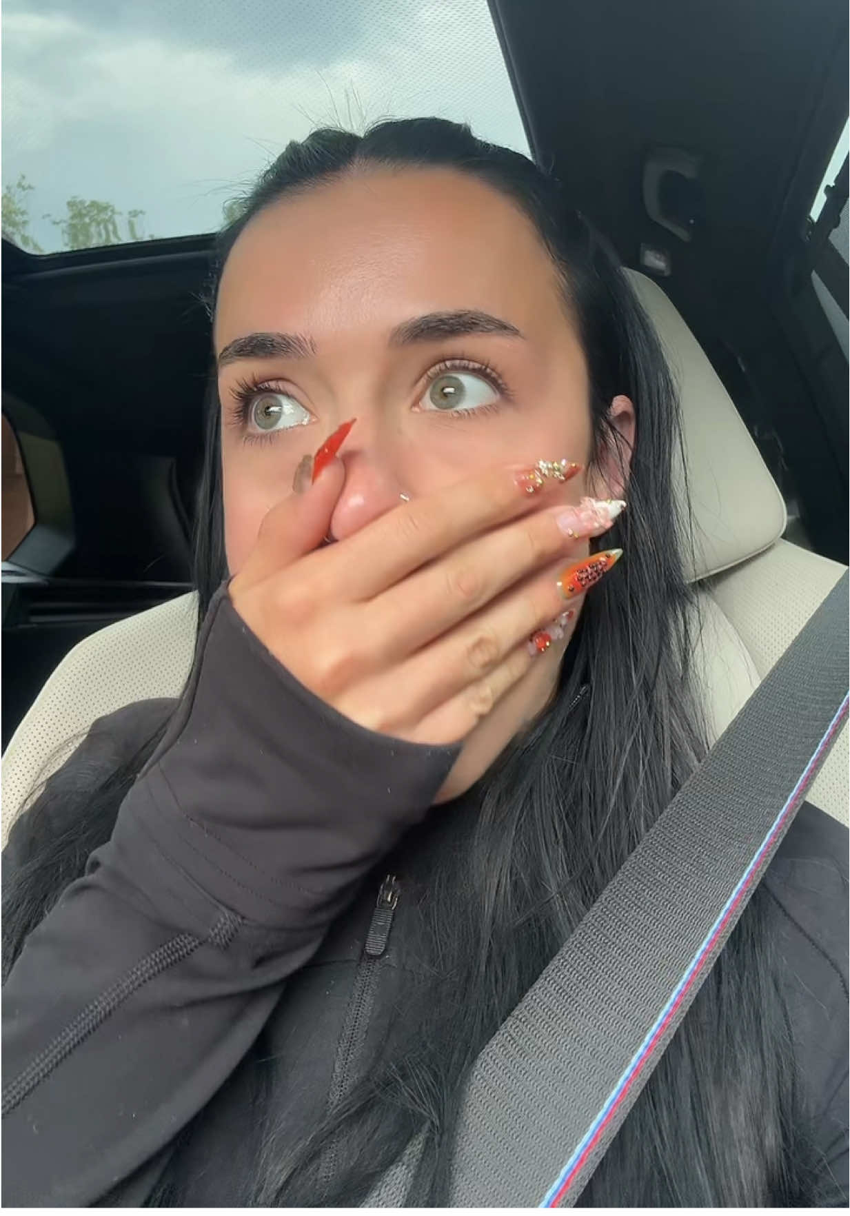 A post by @xqueenkalin on TikTok caption: Like u win bro 