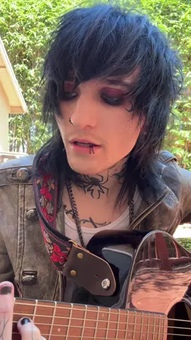 A post by @johnnieguilbertreal on TikTok caption: Acoustic Medusa 
