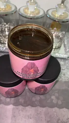A post by @new.blackfamily on TikTok caption: #soninkara🇸🇳🇲🇱🇲🇷🇬🇲🇬🇳 #pourtoii #savon 