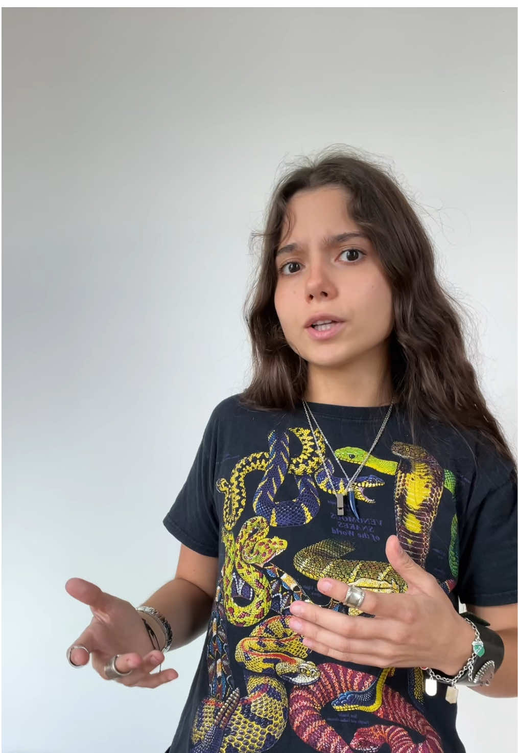 A post by @chloeforero on TikTok caption: Link in bio 🩷 @navi! love you guys and love all the teachers in this world!!! 
