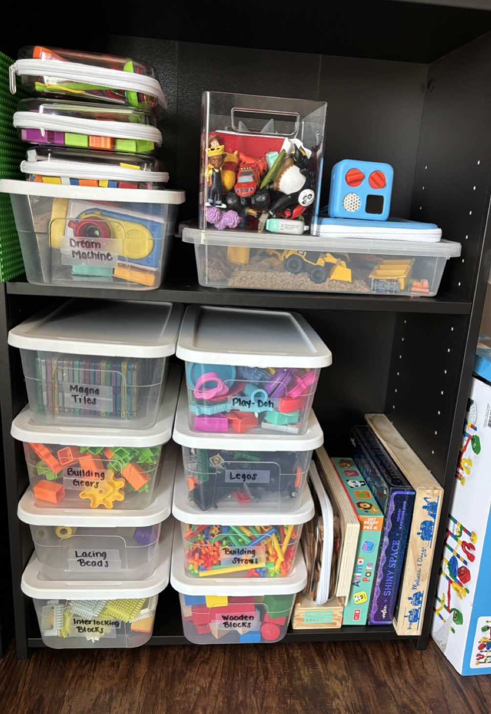 A post by @themindfulmama_ on TikTok caption: Replying to @Jasmine Rose ౨ৎ  #homeschoolorganization #homeschool #secularhomeschool #homeschoolersoftiktok #homeschoolmom 