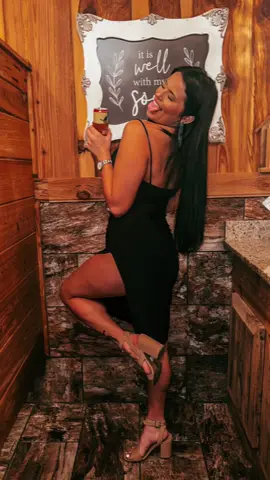 A post by @ on TikTok caption: #CapCut 