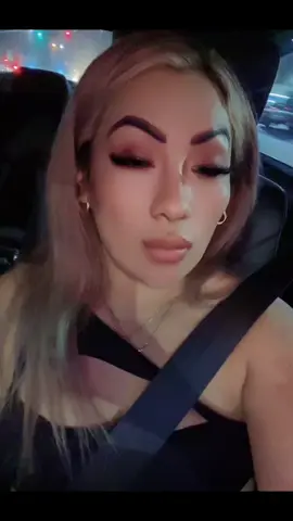 A post by @yadissz on TikTok caption: #laguera #fyppppppppppppppppppppppp #tiktok #pyfツ #pyfツ #fypシ゚viral🖤tiktok #fypシ゚viral🖤tiktok #yadissz 