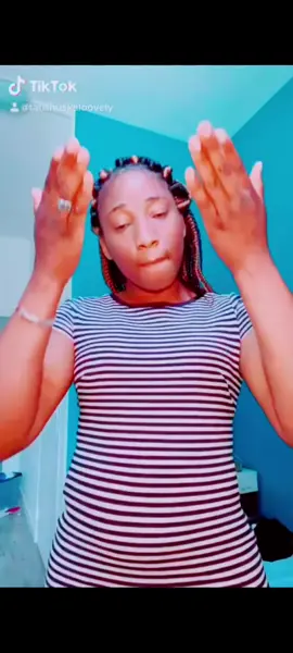 A post by @tatishuskaloovely on TikTok caption: #cejour-là 