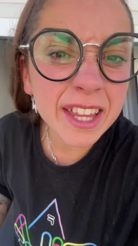 A post by @mirii_correguela10 on TikTok caption: Eeeeeeei #paratiiiiiiiiiiiiiiiiiiiiiiiiiiiiiii 