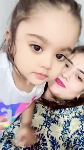 A post by @nishitaroy10 on TikTok caption: #CapCut #NishitaRoy💞💞💞💞🌹🌹💞💞 