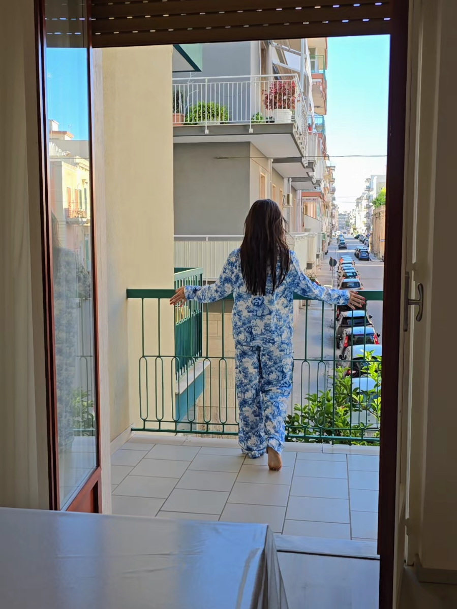 A post by @alexastrike7 on TikTok caption: waking up in Italy 🇮🇹😊 #fyp 
