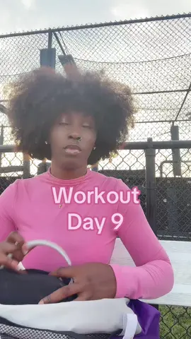 A post by @clementineandthekiddos on TikTok caption: Workout Day 9 #workoutday #workoutroutine #gymday #gymmotivation #gymday #day5  #gymgirl #consistency #fyp #fypシ @OxyShred Energy @Planet Fitness 