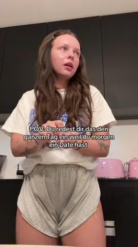 A post by @yungstachel on TikTok caption: Ich bin krank :)