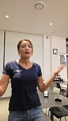 A post by @viocriveteanu on TikTok caption: #am crescut printre durere  #nu cu jucari pe masa  😞😞😞😞
