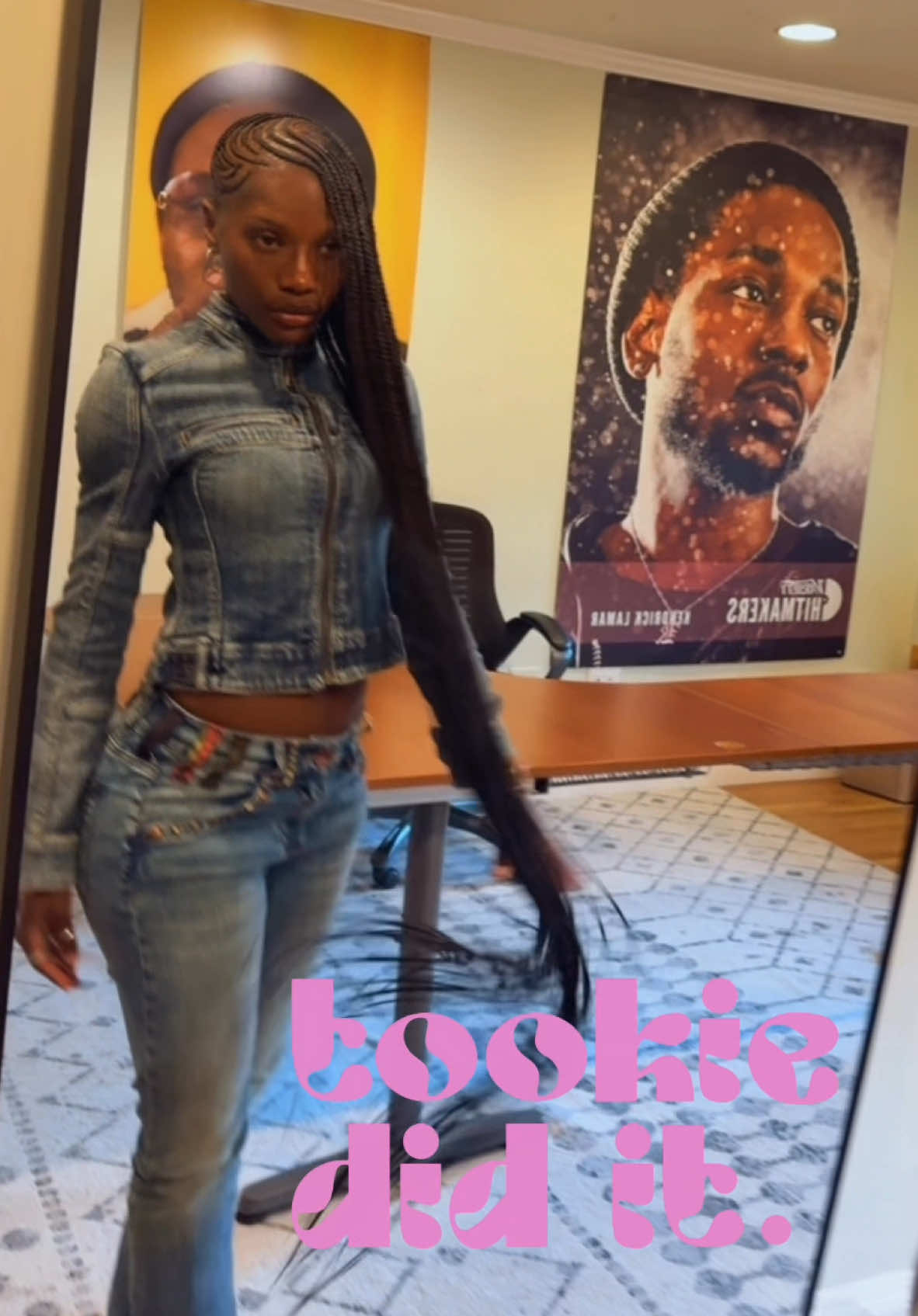 A post by @tookiedidit_ on TikTok caption: DOECHII: Girl, Tookie Did It 🔥 #tookiedidit #doechii  #labraider #fyp #labraids #braids #hair  #hairstyles #hairtransformation #hairgoals #braidstyles #braiders #braidedhairstyles #explorepage #trending #explore #blackbraider #bundles #clientreaction  #bantuknots #feedinbraids #dayinmylife #braidedbaldie #thebraidedbaldhead #braidedbaldhead #braiddesigns #bohobraids #bohoknotlessbraids