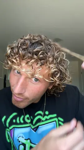 A post by @tylervedderr on TikTok caption: curly gurlys help me
