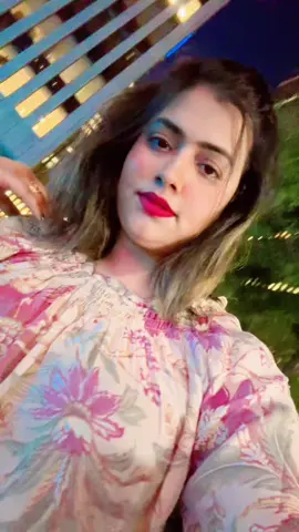 A post by @nishitaroy10 on TikTok caption: #CapCut #NishitaRoy💞💞💞💞🌹🌹💞💞 #newyork 