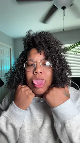 A post by @mamaduketv on TikTok caption: I’m live!