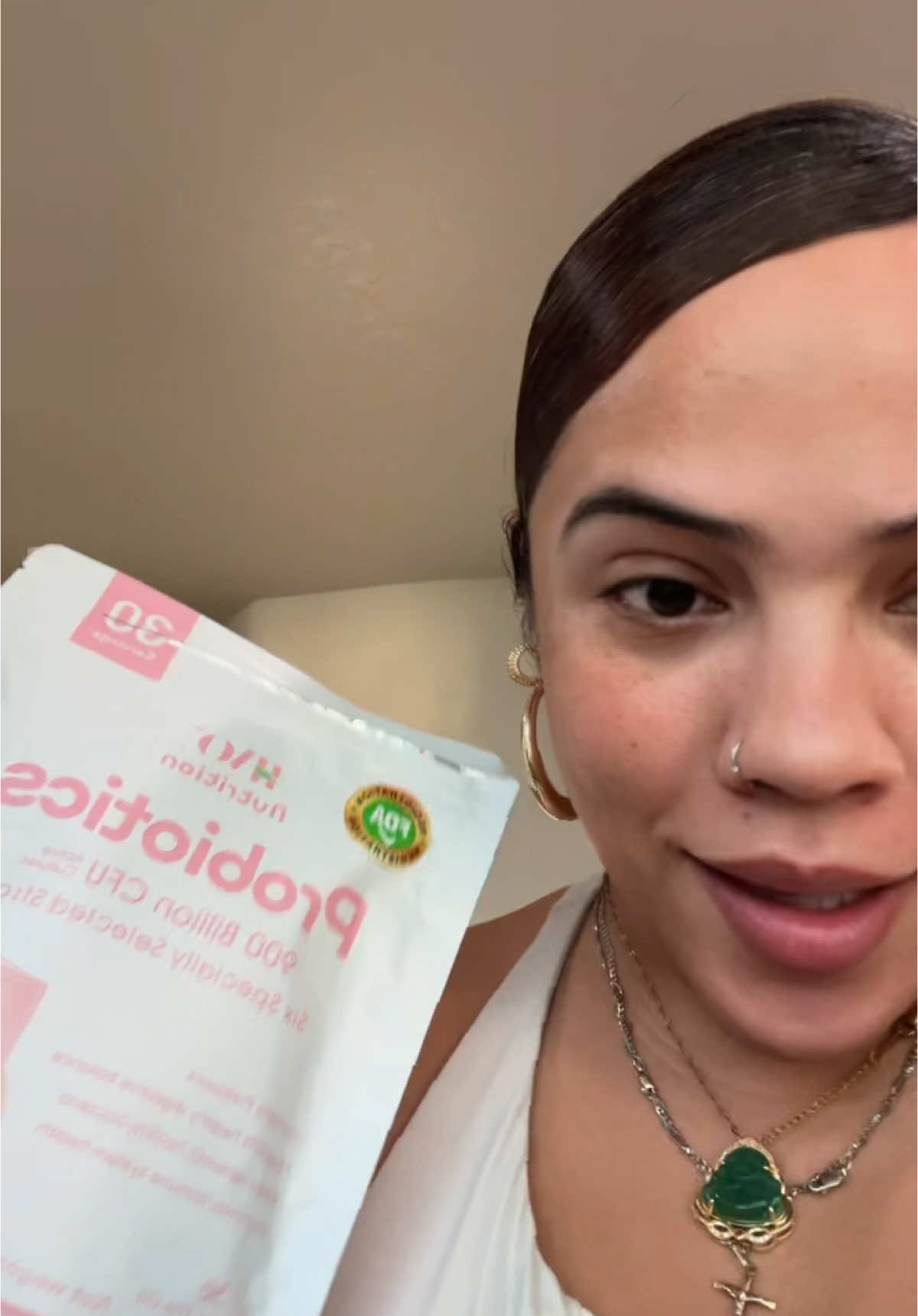 A post by @casharroyo on TikTok caption: WOWWWWW who did this? 