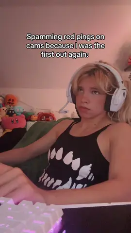 A post by @rainsonline on TikTok caption: that or i’m the last standing 💀 #fentysuperbrandday #rainbowsixsiege #rainbow #rainbow6siege #6siege #r6 #siege #gaming #fem #femme #femboy #crossdress #crossdresser #crossdressing #crossdressermodel #model #modeling #hehim #06 #fashion #alt #makeup 