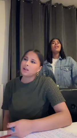 A post by @saraetraniaofficiel on TikTok caption: This part of Voilà #voilà #voila #challenge #fyp 