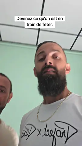A post by @le.falche.manouche on TikTok caption: @flach.et.falch 