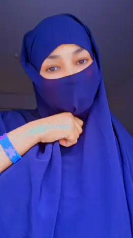 A post by @ayaangediayaandhalad on TikTok caption: #xamarcadey🇸🇴🇸🇴🇸🇴🇸🇴 #xamarcadey🇸🇴🇸🇴🇸🇴🇸🇴 #CapCut #xamarcadey🇸🇴🇸🇴🇸🇴🇸🇴 gabar walbo wiil rer muqdisho qabo dumaashi bilan soo dhawow