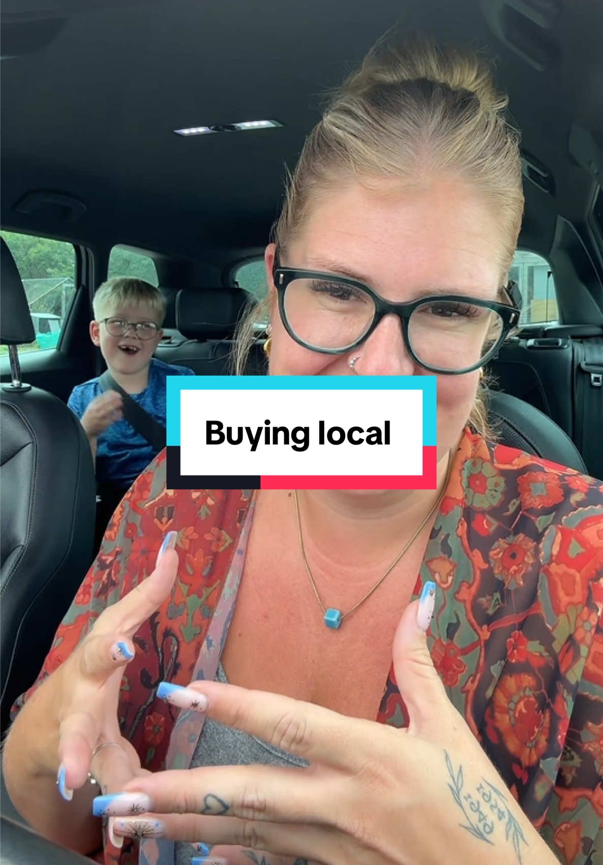 A post by @jos_unfiltered_life on TikTok caption: Buying local and supporting British farmers is definitely something we want to try and Incorporate more into our lifestyle . So finding local farmers like Proctor Bros who sell their meat online was a great purchase for us 🥩🐄 #buylocal#steak#beef#farm#country #countryside#mumlife#tasty#viral 