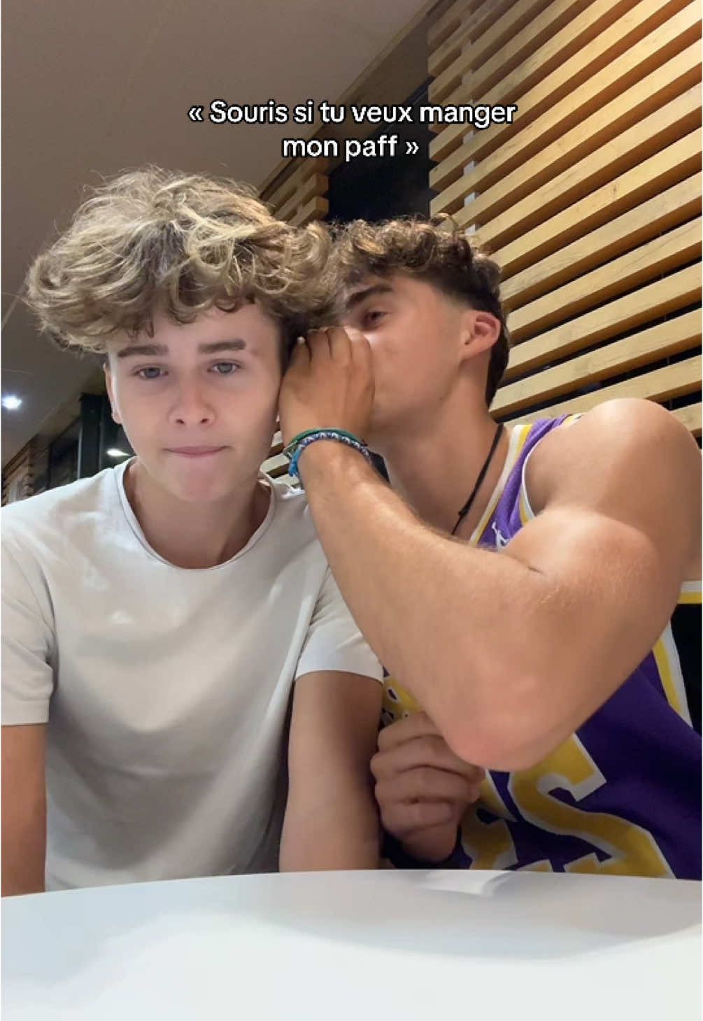 A post by @larzizematteo on TikTok caption: Il allait exploser 🤣 | viens lnsta: larzizematteo pour rien louper @Matteo @alban.lz #larzize  