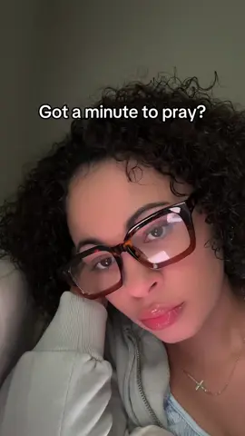 A post by @ninaa.thomass on TikTok caption: Give God one minute of your time today 🙏🏼❤️🫂  #foryou #Jesus #Godlovesyou #christiantiktok #pray 