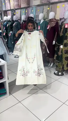 A post by @hiratextiles on TikTok