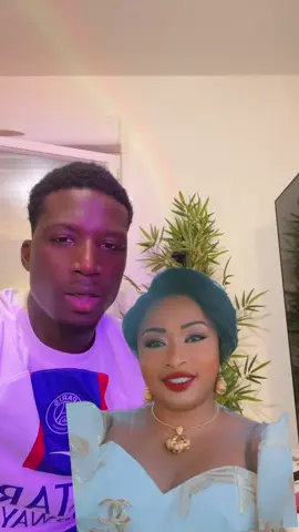 A post by @otis770 on TikTok caption: #binguini_baghaka #pourtoi #views #tiktokmali🇲🇱223 #malitiktok🇲🇱 