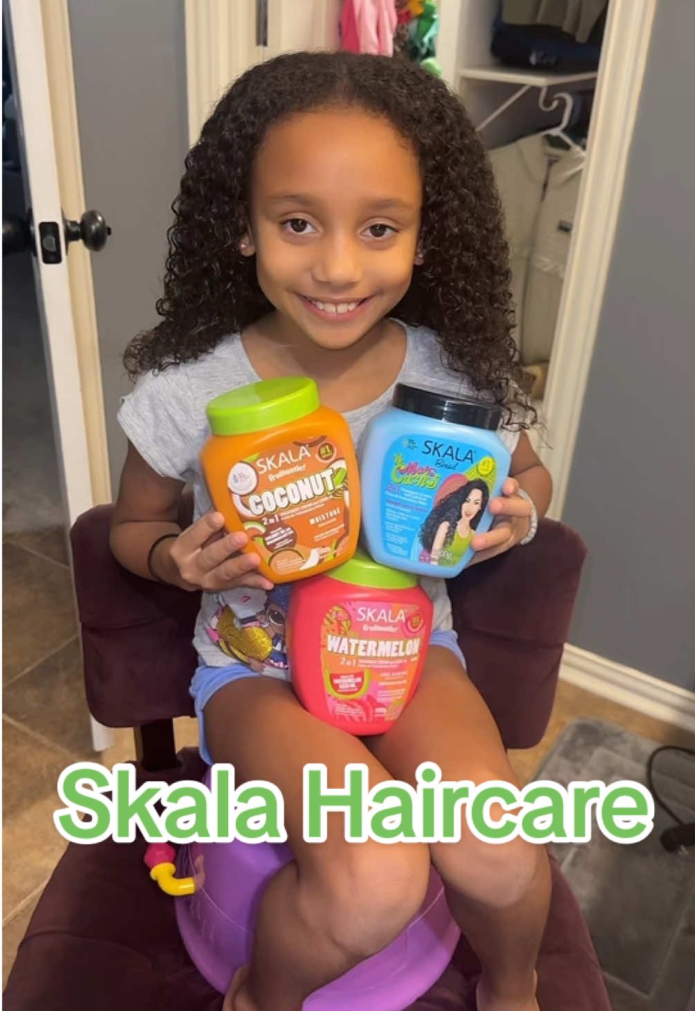A post by @kickinitwith_kt on TikTok caption: 🚨 New Product Alert 🚨  Skala- Smells yummy 🍉🥥  #skala #haircare #moisturizer #treatmentcream #leavein #curlrenewal #mixedgirls #fyp 