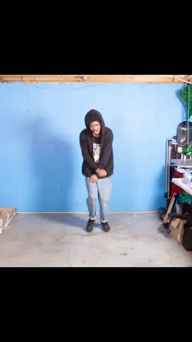 A post by @ on TikTok caption: hollon my dougie kinda mean 💀