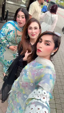 A post by @fariibuttofficial on TikTok caption: #fyp 
