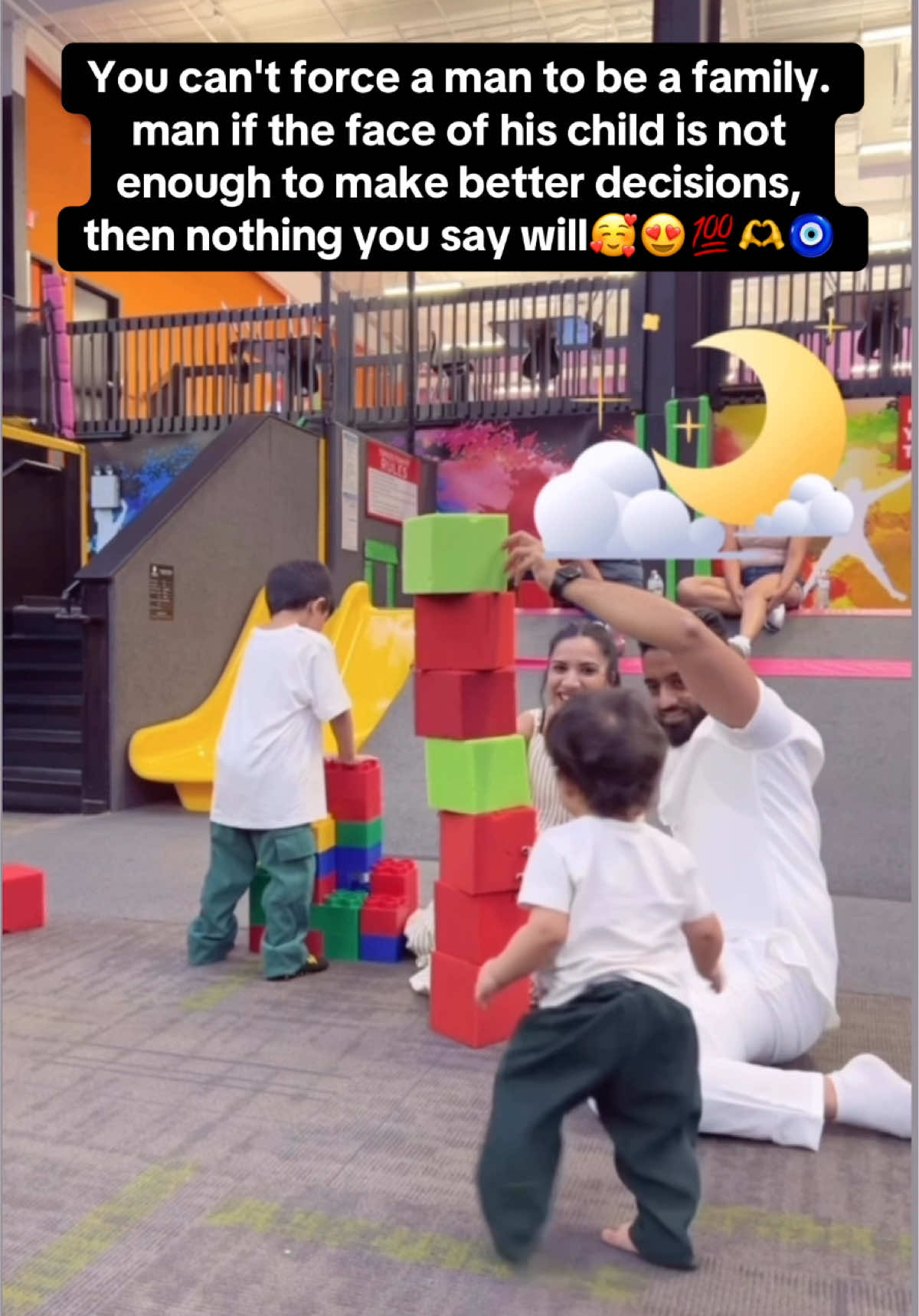 A post by @mirasingh524 on TikTok caption: #virajsingh05 #rajvirsingh05 #viral #fyp:##trending #viralvideo #mira05 #tiktok #uSa # #funny #funnyvideos #funnyvideo #comedia #couple #couplegoals 