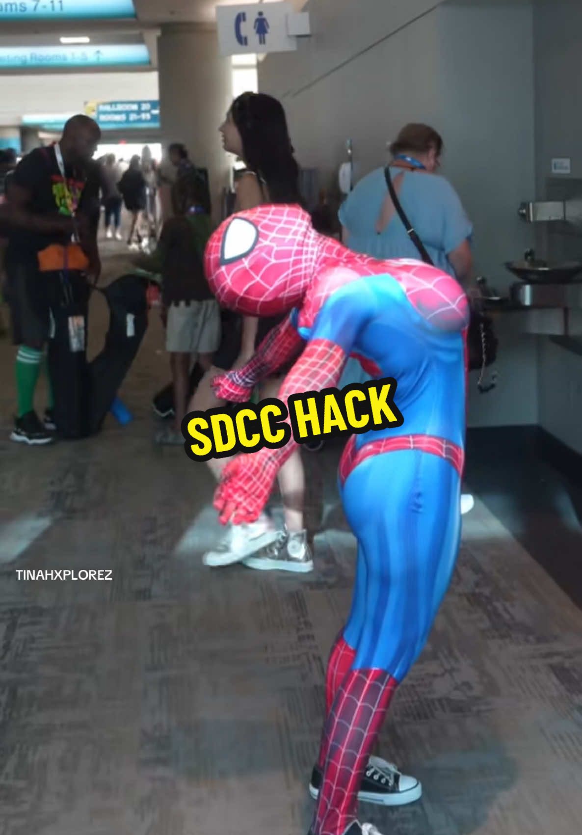 A post by @tinaexplorez on TikTok caption: San Diego Convention center hack to stay cool #onthisday #viral #foryou #fantastic4 #comicconsandiego #comiccon #marvel #spiderman #foryou 