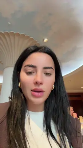 A post by @leylaheiter on TikTok caption: Es gibt gewisse Sachen die kann ich nur mit der Hand essen 