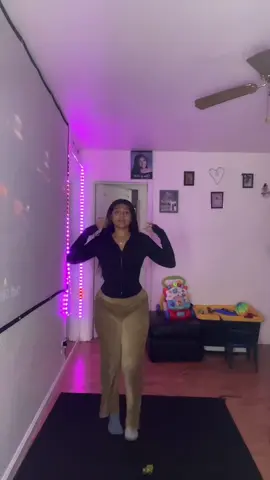 A post by @xodreea on TikTok caption: My favorite brand 😚 #shapewear #backtoschool #springfashion #foryoupage #fypシ #viral 