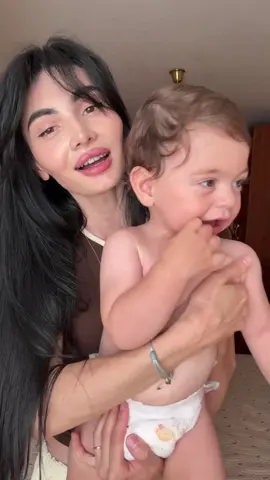 A post by @33elana33 on TikTok