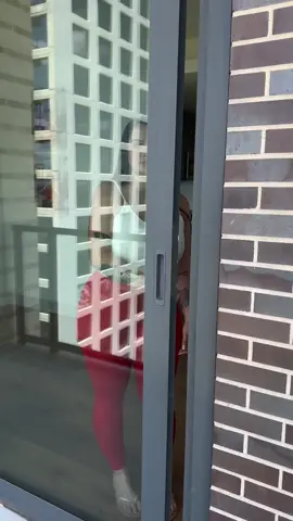 A post by @33elana33 on TikTok