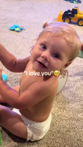 A post by @jamesoncallahan on TikTok caption: I CANT TAKE IT SO CUTE🥹🥹😭 #toddler #trending #sahm 