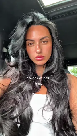 A post by @tatlafata on TikTok caption: A work week of hair 😚 everyday a little different and some days better than the next 