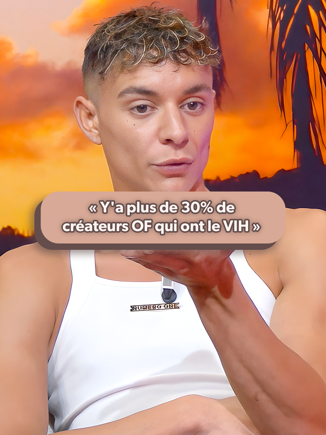 A post by @samzirah on TikTok caption: Léo balance tout sur les coulisses des créateurs 😳 @byarnoleo #samzirah #interview #eti #arnaud #léo #plateformes