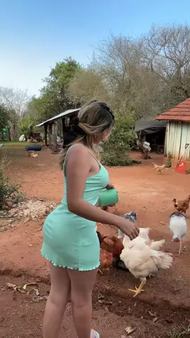 A post by @danna.d28 on TikTok caption: 🥰🥰