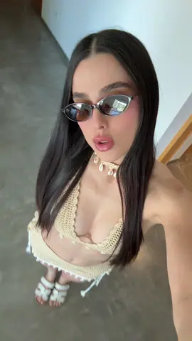 A post by @keniasantos_ on TikTok caption: Es que los encerados si dejan 😝