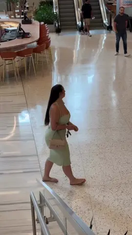 A post by @33elana33 on TikTok