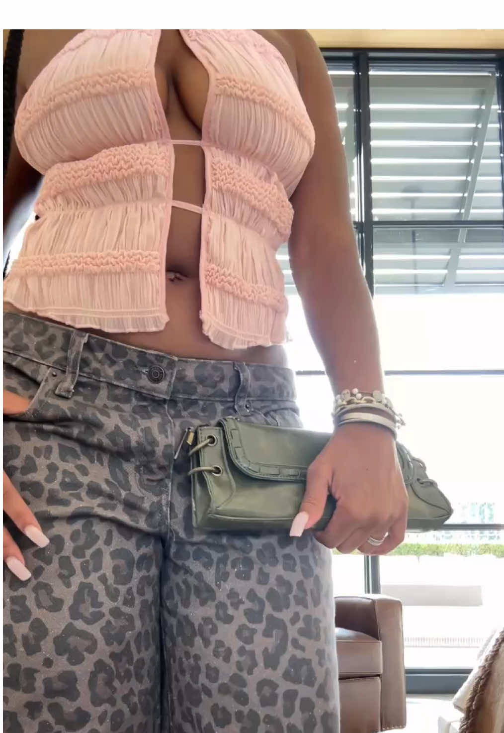 A post by @juhkara on TikTok caption: #OOTD 