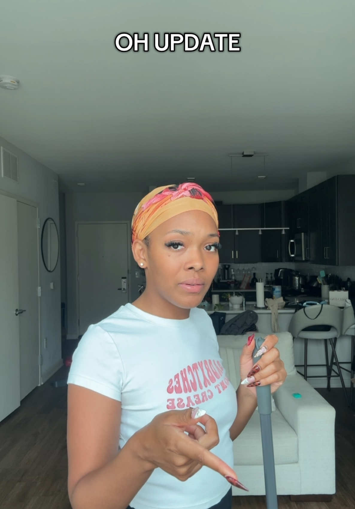 A post by @lelliessantiago on TikTok caption: OH #pov #fyp #foryou #fy #OH 