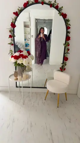 A post by @fariibuttofficial on TikTok