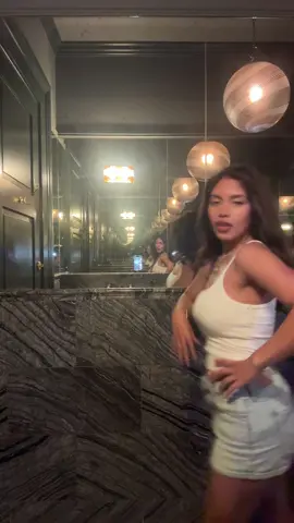 A post by @itsauraaaa on TikTok caption: my friend is helping me w the lights LOL