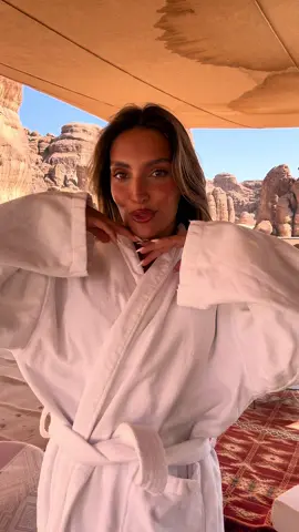 A post by @corinnepino on TikTok caption: Fit stupendo Che mi ero dimenticata di postare🧡